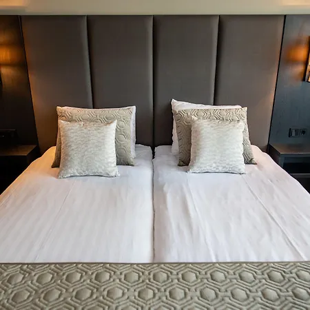 Hotel Maashof 4*